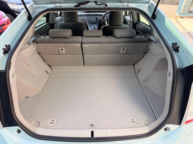 プリウス Ｓ　純正ナビ　ＴＶ　バックカメラ　スマートキー　ＥＴＣ（36枚目）