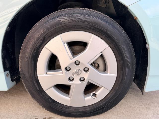 プリウス Ｓ　純正ナビ　ＴＶ　バックカメラ　スマートキー　ＥＴＣ（42枚目）