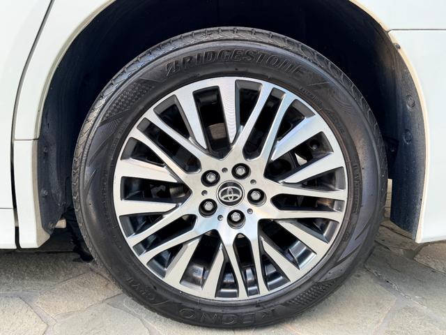 ヴェルファイア ３．５ＺＡ　Ｇエディション　サンルーフ　アルパインナビ　ＴＶ　アルパイン後席モニター　両側パワースライドドア　パワーバックドア　バックカメラ　スマートキー　ＥＴＣ　保証書　取説（47枚目）