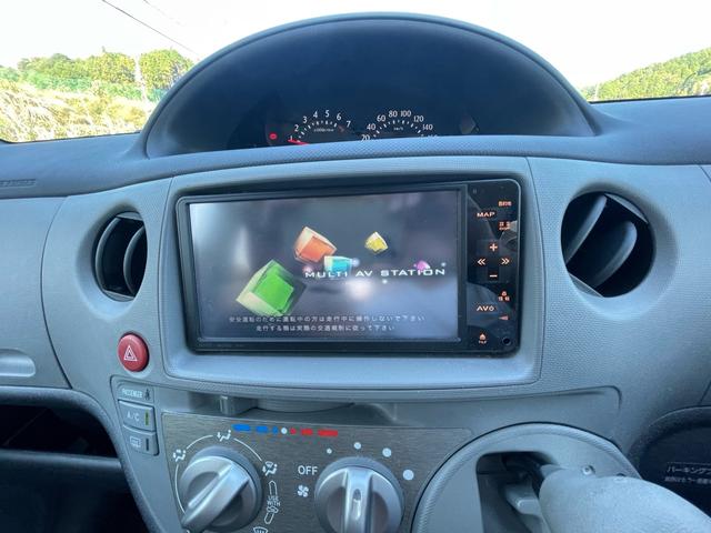 シエンタ Xリミテッド 7人乗り・両側スライドドア左側電動スライド・ナビ・ETC・3列シート・床下収納・キーレス・CVT(14枚目)