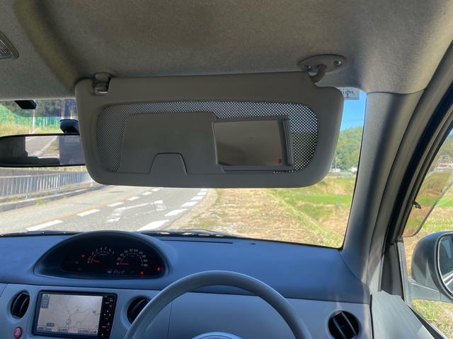 シエンタ Xリミテッド 7人乗り・両側スライドドア左側電動スライド・ナビ・ETC・3列シート・床下収納・キーレス・CVT(18枚目)