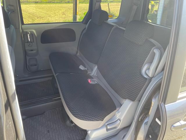 シエンタ Xリミテッド 7人乗り・両側スライドドア左側電動スライド・ナビ・ETC・3列シート・床下収納・キーレス・CVT(27枚目)