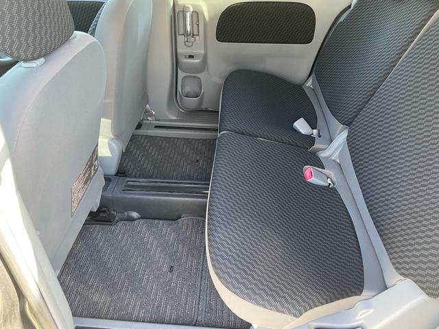 シエンタ Xリミテッド 7人乗り・両側スライドドア左側電動スライド・ナビ・ETC・3列シート・床下収納・キーレス・CVT(28枚目)