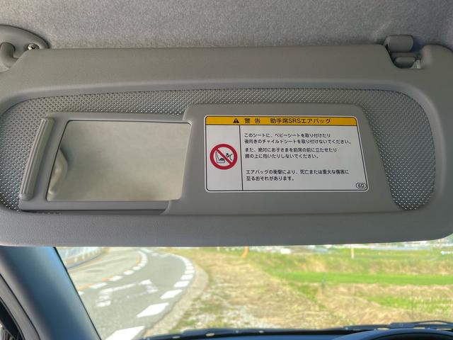 シエンタ Xリミテッド 7人乗り・両側スライドドア左側電動スライド・ナビ・ETC・3列シート・床下収納・キーレス・CVT(40枚目)