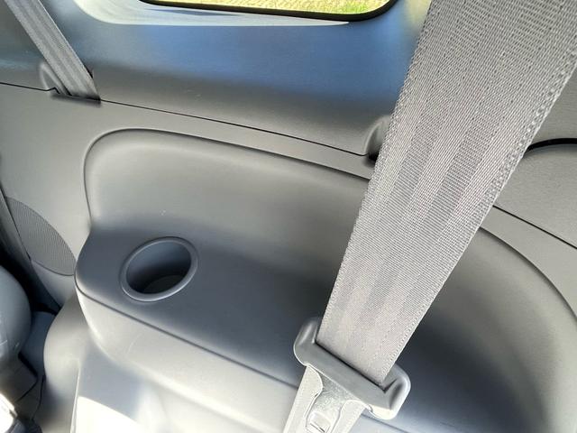 シエンタ Xリミテッド 7人乗り・両側スライドドア左側電動スライド・ナビ・ETC・3列シート・床下収納・キーレス・CVT(44枚目)