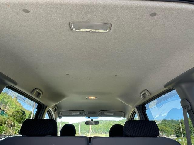 シエンタ Xリミテッド 7人乗り・両側スライドドア左側電動スライド・ナビ・ETC・3列シート・床下収納・キーレス・CVT(46枚目)