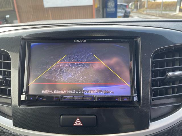 �o�b�N�J�����t���Ă܂��B