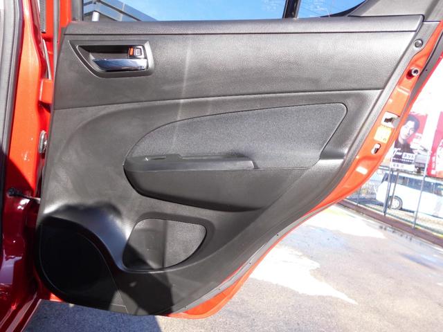 スイフト ＸＬ　修復歴無　故障診断実施済　カロッツェリアＨＤＤナビ　フルセグテレビ　バックカメラ　Ｂｌｕｅｔｏｏｔｈ　スマートキー　ＥＴＣ　革巻ステアリング　ＨＩＤヘッドライト　フロントフォグランプ　ウインカーミラー（40枚目）