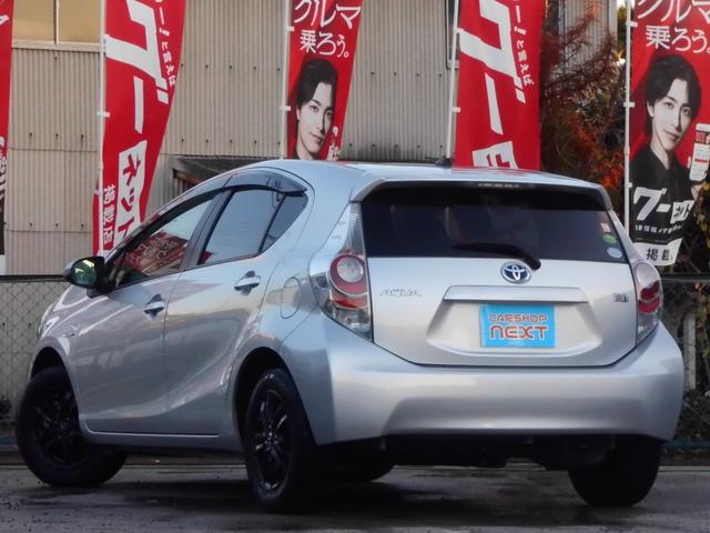 アクア Gブラックソフトレザーセレクション 修復歴無 故障診断実施済 純正メモリーナビ ワンセグテレビ バックカメラ Bluetooth スマートキー ETC ウインカーミラー 革巻ステアリング 社外14インチアルミホイール(8枚目)