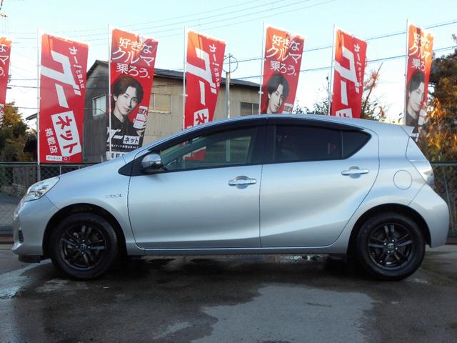 アクア Gブラックソフトレザーセレクション 修復歴無 故障診断実施済 純正メモリーナビ ワンセグテレビ バックカメラ Bluetooth スマートキー ETC ウインカーミラー 革巻ステアリング 社外14インチアルミホイール(21枚目)