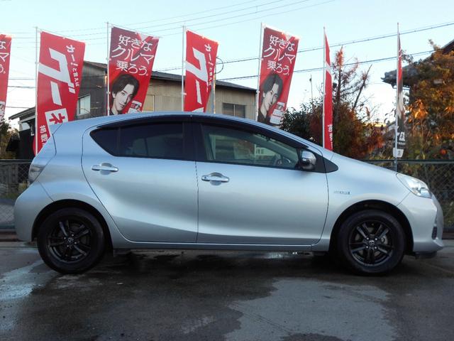 アクア Gブラックソフトレザーセレクション 修復歴無 故障診断実施済 純正メモリーナビ ワンセグテレビ バックカメラ Bluetooth スマートキー ETC ウインカーミラー 革巻ステアリング 社外14インチアルミホイール(22枚目)