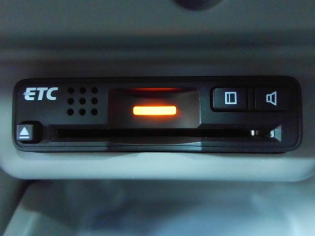 オデッセイ Ｌ　修復歴無　故障診断実施済　クルーズコントロール　純正ＨＤＤナビ　ワンセグテレビ　全周囲カメラ　フロント／サイド／バックカメラ　運転席パワーシート　ＨＩＤヘッドライト　ウインカーミラー　スマートキー（16枚目）