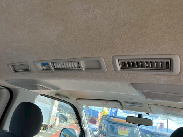 ハイエースバン ロングスーパーＧＬ　４ＷＤディーゼル　社外ナビ　ＴＶ　Ｂｌｕｅｔｏｏｔｈ接続　バックカメラ　ＥＴＣ　純正エンジンスターター　社外アルミ　イージークローザー　ＡＣ１００Ｖ　ＣＤ／ＤＶＤ　ディーゼルターボ（33枚目）