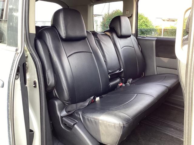 デリカD:5 G プレミアム ラプターライナーペイント クラッツェオシートカバー ルーフキャリア リアラダー ヒッチメンバー アルパインフリップダウンモニター パワーバックドア 両側パワースライドドア MTタイヤ 16インチアルミ(10枚目)