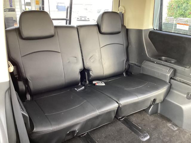 デリカD:5 G プレミアム ラプターライナーペイント クラッツェオシートカバー ルーフキャリア リアラダー ヒッチメンバー アルパインフリップダウンモニター パワーバックドア 両側パワースライドドア MTタイヤ 16インチアルミ(11枚目)