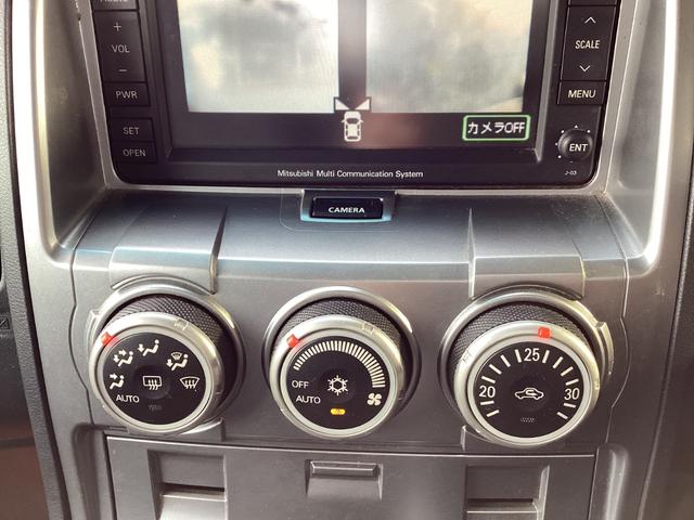 デリカD:5 G プレミアム ラプターライナーペイント クラッツェオシートカバー ルーフキャリア リアラダー ヒッチメンバー アルパインフリップダウンモニター パワーバックドア 両側パワースライドドア MTタイヤ 16インチアルミ(27枚目)