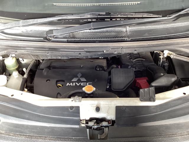 デリカD:5 G プレミアム ラプターライナーペイント クラッツェオシートカバー ルーフキャリア リアラダー ヒッチメンバー アルパインフリップダウンモニター パワーバックドア 両側パワースライドドア MTタイヤ 16インチアルミ(39枚目)