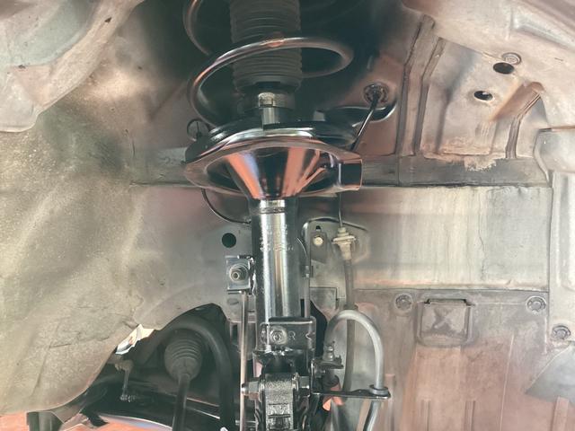 デリカD:5 G プレミアム ラプターライナーペイント クラッツェオシートカバー ルーフキャリア リアラダー ヒッチメンバー アルパインフリップダウンモニター パワーバックドア 両側パワースライドドア MTタイヤ 16インチアルミ(44枚目)