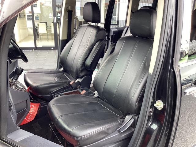 デリカＤ：５ エクシードＩＩ　８人乗り　４ＷＤ　シートカバー　パワースライドドア　純正ナビ　フルセグＴＶ　バックカメラ　リアクーラー　リアヒーター　ＥＴＣ（11枚目）