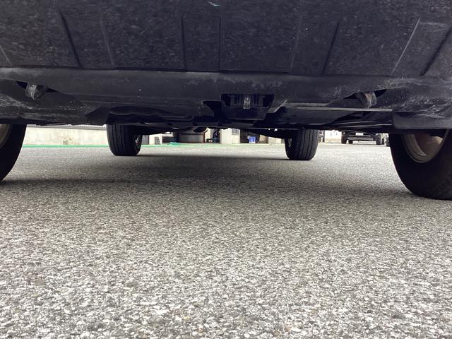 デリカＤ：５ エクシードＩＩ　８人乗り　４ＷＤ　シートカバー　パワースライドドア　純正ナビ　フルセグＴＶ　バックカメラ　リアクーラー　リアヒーター　ＥＴＣ（28枚目）