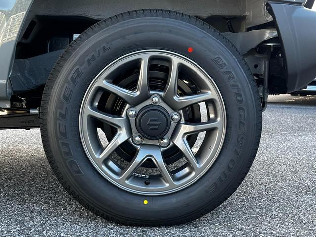 ジムニー ＸＣ　届け出済未使用者　パートタイム４ＷＤ　ターボ　セーフティサポート　クルーズコントロール　アイドリングストップ　シートヒーター　オートエアコン　ＬＥＤヘッドライト　ステアリングスイッチ　スマートキー（64枚目）