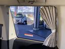 エクシードＩＩ　ワンオーナー　禁煙車　８人乗り　パワースライドドア　スマートキー　オートエアコン　純正ナビ　バックカメラ　フロントカメラ　ＥＴＣ　カーテン　オートライト　ステアリングスイッチ（54枚目）