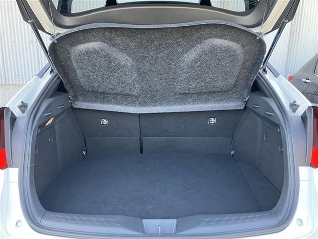 Ｃ－ＨＲ Ｇ　モード　ネロ　セーフティプラス　メモリーナビ　バックカメラ　衝突被害軽減システム　ＥＴＣ　ＬＥＤヘッドランプ　ワンオーナー（13枚目）