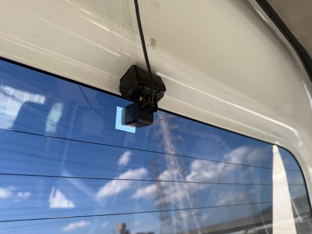 エブリイ PC セーフティーサポート車・前後ドラレコ機能付デジタルインナーミラー・ルーフコンソール・社外センターコンソール・LEDヘッドライト・リアコーナーセンサー・フルセグTV付ナビ・ファブリックシート(28枚目)