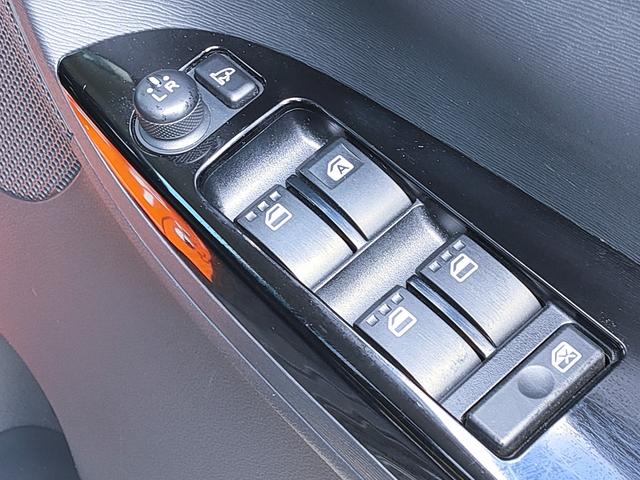 タント カスタムＸ　ＳＡ　禁煙車／スマートアシスト／パワースライドドア／ＥＴＣ／ＬＥＤヘッド／リアモニター／地デジ／ブルートゥース／ＤＶＤ再生／ＣＤ／（36枚目）