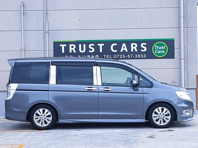 ステップワゴンスパーダ Z /スマートキー/両側パワースライドドア/6スピーカー/車高調/ナビ/バックカメラ/ETC/ダブルエアコン/16インチアルミホイール/サテライトスピーカー/革巻きステアリング(15枚目)