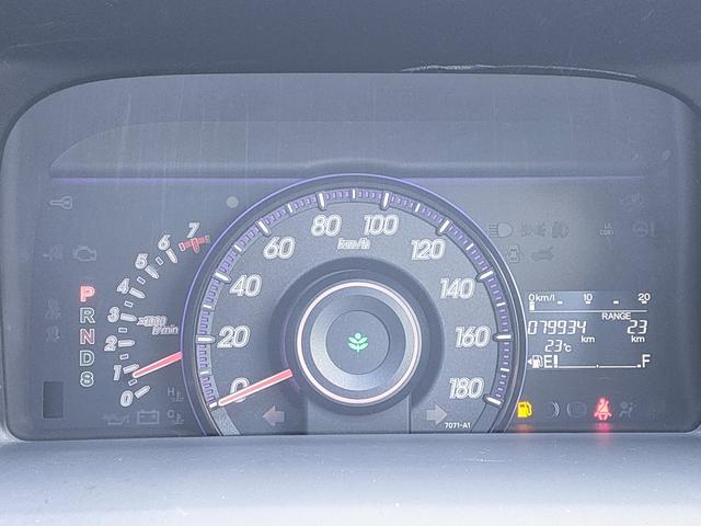 ステップワゴンスパーダ Z /スマートキー/両側パワースライドドア/6スピーカー/車高調/ナビ/バックカメラ/ETC/ダブルエアコン/16インチアルミホイール/サテライトスピーカー/革巻きステアリング(30枚目)