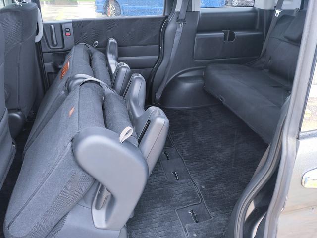 ステップワゴンスパーダ Z /スマートキー/両側パワースライドドア/6スピーカー/車高調/ナビ/バックカメラ/ETC/ダブルエアコン/16インチアルミホイール/サテライトスピーカー/革巻きステアリング(40枚目)