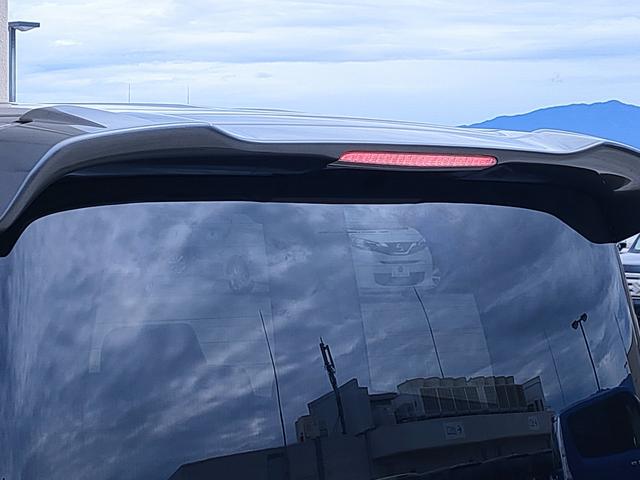 ステップワゴンスパーダ Z /スマートキー/両側パワースライドドア/6スピーカー/車高調/ナビ/バックカメラ/ETC/ダブルエアコン/16インチアルミホイール/サテライトスピーカー/革巻きステアリング(58枚目)