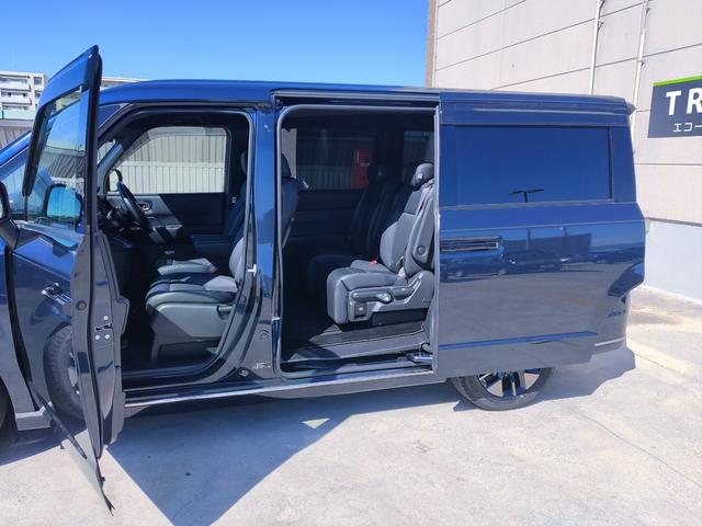 ステップワゴン e:HEVスパーダ ギャザース11.4インチコネクトナビ/15.6インチFull HD液晶モニター/メモリー機能付きパワーテールゲート/マルチビューカメラシステム/両側パワースライドドア/(56枚目)