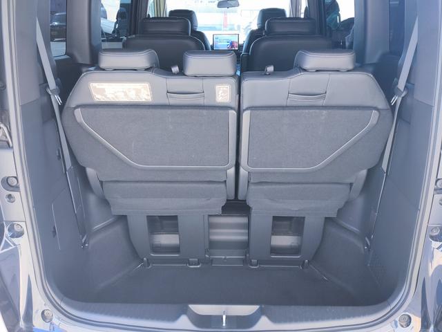 ステップワゴン e:HEVスパーダ ギャザース11.4インチコネクトナビ/15.6インチFull HD液晶モニター/メモリー機能付きパワーテールゲート/マルチビューカメラシステム/両側パワースライドドア/(64枚目)