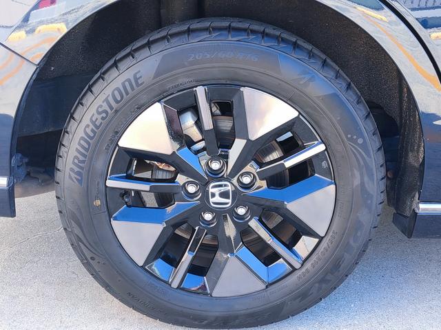 ステップワゴン e:HEVスパーダ ギャザース11.4インチコネクトナビ/15.6インチFull HD液晶モニター/メモリー機能付きパワーテールゲート/マルチビューカメラシステム/両側パワースライドドア/(71枚目)