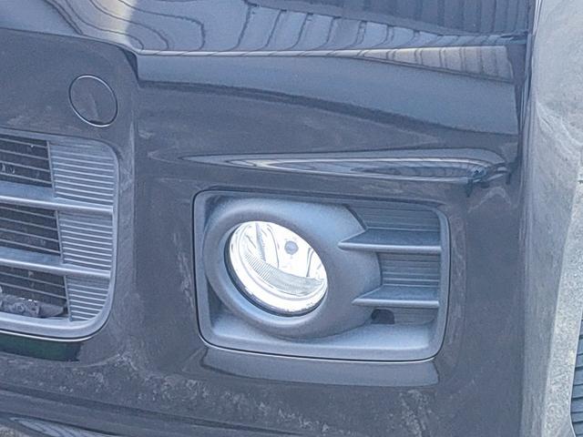 N-BOXカスタム G・Lパッケージ 両側パワースライド/フリップダウン/バックカメラ/ナビ/地デジ/DVD/キセノン/プッシュスタート/スマートキー/オートエアコン/オートライト/14インチアルミ/ISOFIX対応セカンドシート/(22枚目)