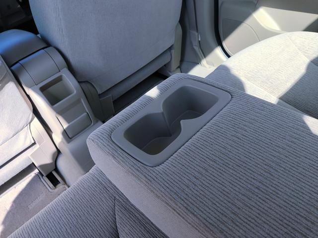 後部座席用ドリンクホルダー！