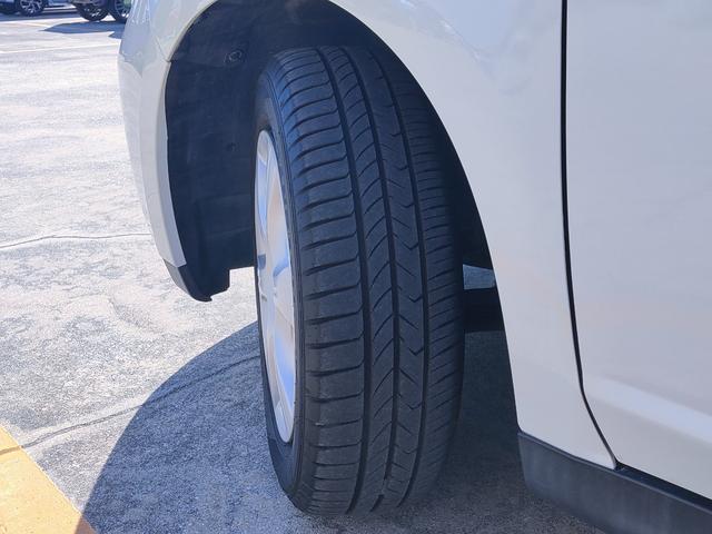 タイヤ溝もＧｏｏｄ！前後共に８ｍｍ！！