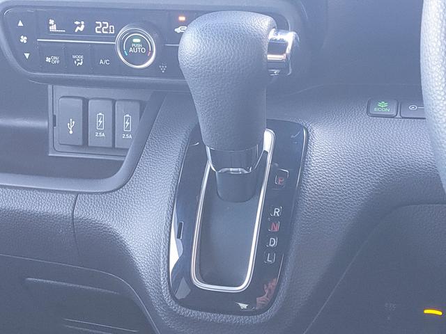 N-BOXカスタム G・Lホンダセンシング 衝突軽減/パワスラ/ナビ連動ドラレコ/ETC/ナビ/フルセグ/Bカメラ/Bluetooth/DVD再生/クルコン/フルLEDヘッド/LEDフォグ/オートハイビーム/14AW/スマートキー/(41枚目)