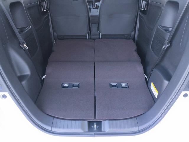 N-BOXカスタム G・Lホンダセンシング 衝突軽減/パワスラ/ナビ連動ドラレコ/ETC/ナビ/フルセグ/Bカメラ/Bluetooth/DVD再生/クルコン/フルLEDヘッド/LEDフォグ/オートハイビーム/14AW/スマートキー/(64枚目)