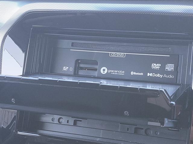 エスクード ハイブリッド ワンオーナー/禁煙車/4WD/衝突軽減/8型ナビ/ETC/バックカメラ/フルセグ/Bluetooth/DVD/シートヒーター/クルコン/LEDヘッド/純正17AW/スマートキー/プッシュスタート(26枚目)