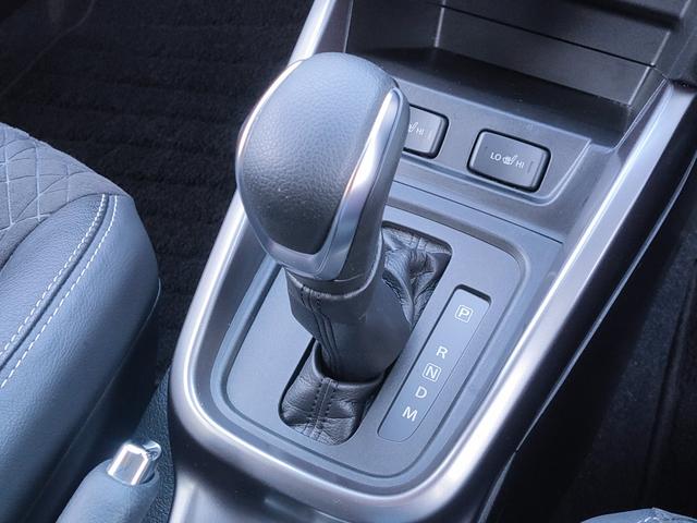 エスクード ハイブリッド ワンオーナー/禁煙車/4WD/衝突軽減/8型ナビ/ETC/バックカメラ/フルセグ/Bluetooth/DVD/シートヒーター/クルコン/LEDヘッド/純正17AW/スマートキー/プッシュスタート(30枚目)