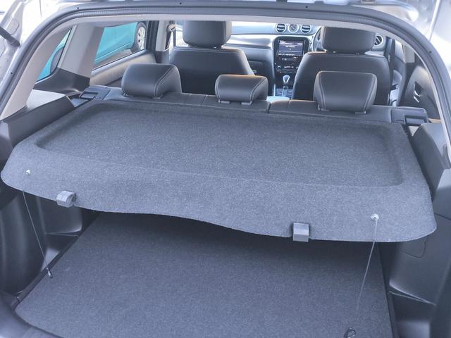 エスクード ハイブリッド ワンオーナー/禁煙車/4WD/衝突軽減/8型ナビ/ETC/バックカメラ/フルセグ/Bluetooth/DVD/シートヒーター/クルコン/LEDヘッド/純正17AW/スマートキー/プッシュスタート(42枚目)