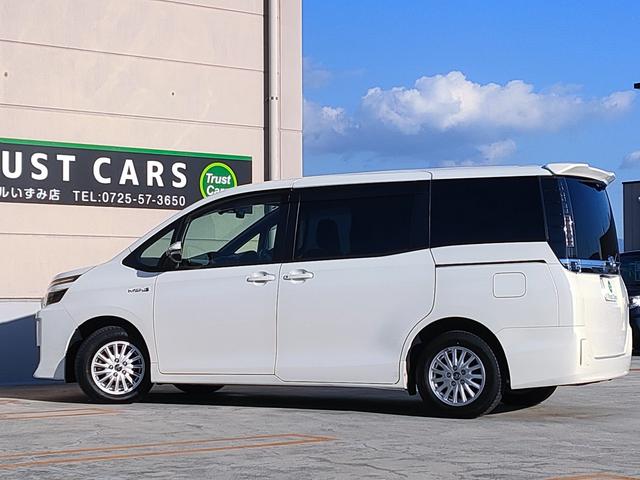 ヴォクシー ハイブリッドV 禁煙車/両側パワスラ/フリップダウン/クルコン/シートヒーター/ETC/ナビ/フルセグ/DVD再生/CD/LEDヘッド/スマートキー/プッシュスタート/15インチアルミ/(13枚目)