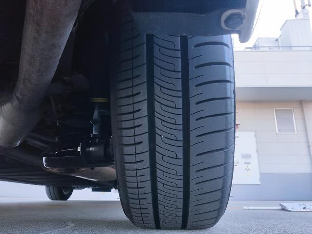 ヴォクシー ハイブリッドV 禁煙車/両側パワスラ/フリップダウン/クルコン/シートヒーター/ETC/ナビ/フルセグ/DVD再生/CD/LEDヘッド/スマートキー/プッシュスタート/15インチアルミ/(65枚目)