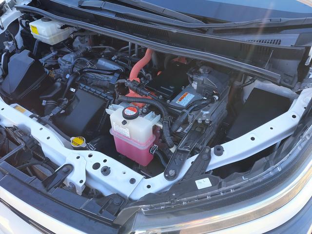 ヴォクシー ハイブリッドV 禁煙車/両側パワスラ/フリップダウン/クルコン/シートヒーター/ETC/ナビ/フルセグ/DVD再生/CD/LEDヘッド/スマートキー/プッシュスタート/15インチアルミ/(72枚目)
