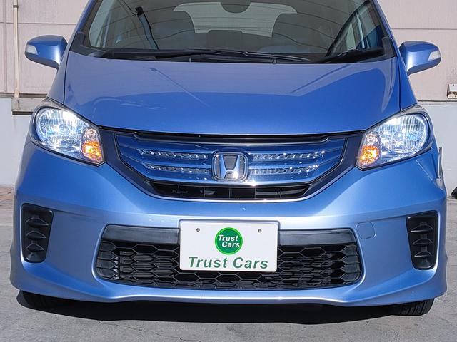 フリードハイブリッド ジャストセレクション　禁煙車／７人乗り／パワスラ／クルーズコントロール／ＥＴＣ／ナビ／Ｂカメラ／Ｂｌｕｅｔｏｏｔｈ／フルセグ／ＤＶＤ再生／ＣＤ／スマートキー／社外１５ＡＷ／オートエアコン／タイミングチェーン／ＩＳＯＦＩＸ（21枚目）