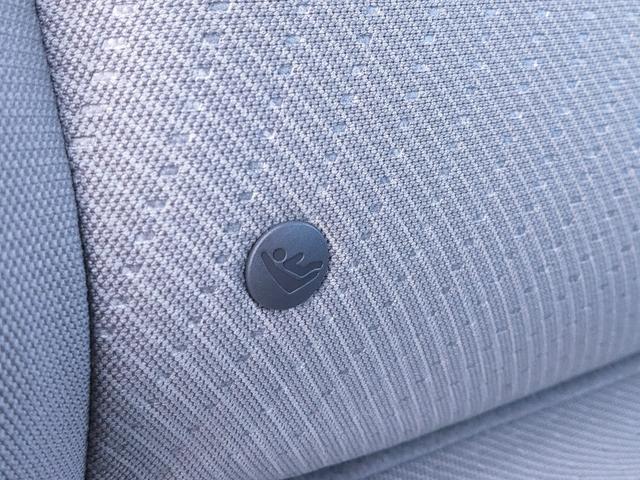 フリードハイブリッド ジャストセレクション　禁煙車／７人乗り／パワスラ／クルーズコントロール／ＥＴＣ／ナビ／Ｂカメラ／Ｂｌｕｅｔｏｏｔｈ／フルセグ／ＤＶＤ再生／ＣＤ／スマートキー／社外１５ＡＷ／オートエアコン／タイミングチェーン／ＩＳＯＦＩＸ（63枚目）