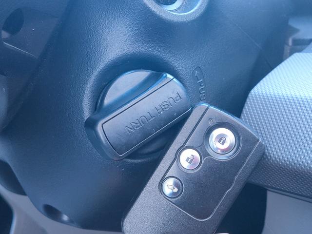 フリードハイブリッド ジャストセレクション　禁煙車／７人乗り／パワスラ／クルーズコントロール／ＥＴＣ／ナビ／Ｂカメラ／Ｂｌｕｅｔｏｏｔｈ／フルセグ／ＤＶＤ再生／ＣＤ／スマートキー／社外１５ＡＷ／オートエアコン／タイミングチェーン／ＩＳＯＦＩＸ（70枚目）